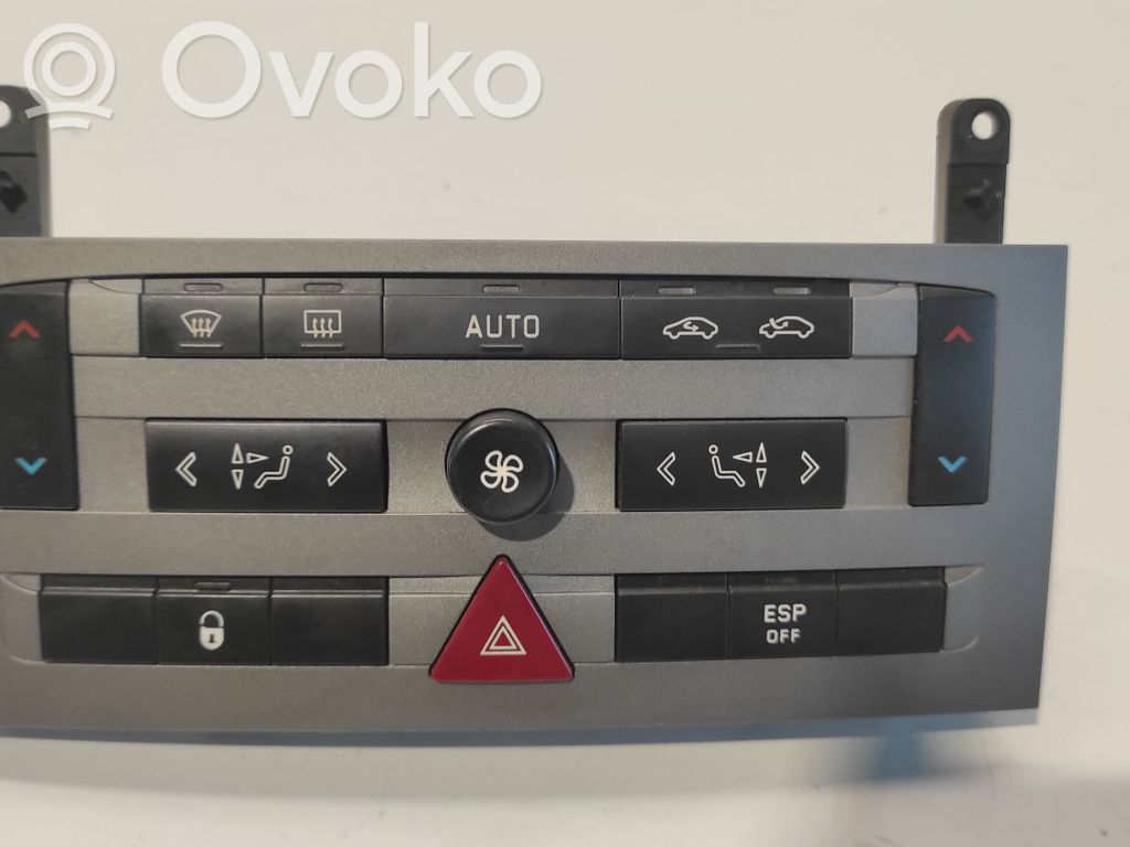 Peugeot 407 Climate control unit 