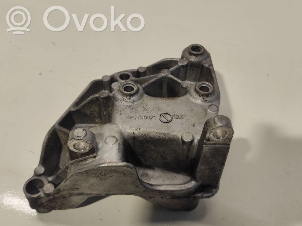 BMW 3 E46 Uchwyt / Mocowanie sprężarki klimatyzacji 