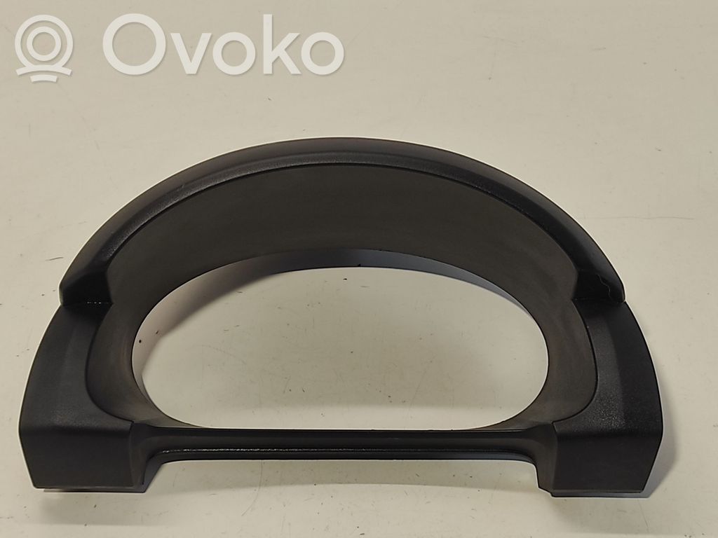 Mazda 5 Dashboard trim 