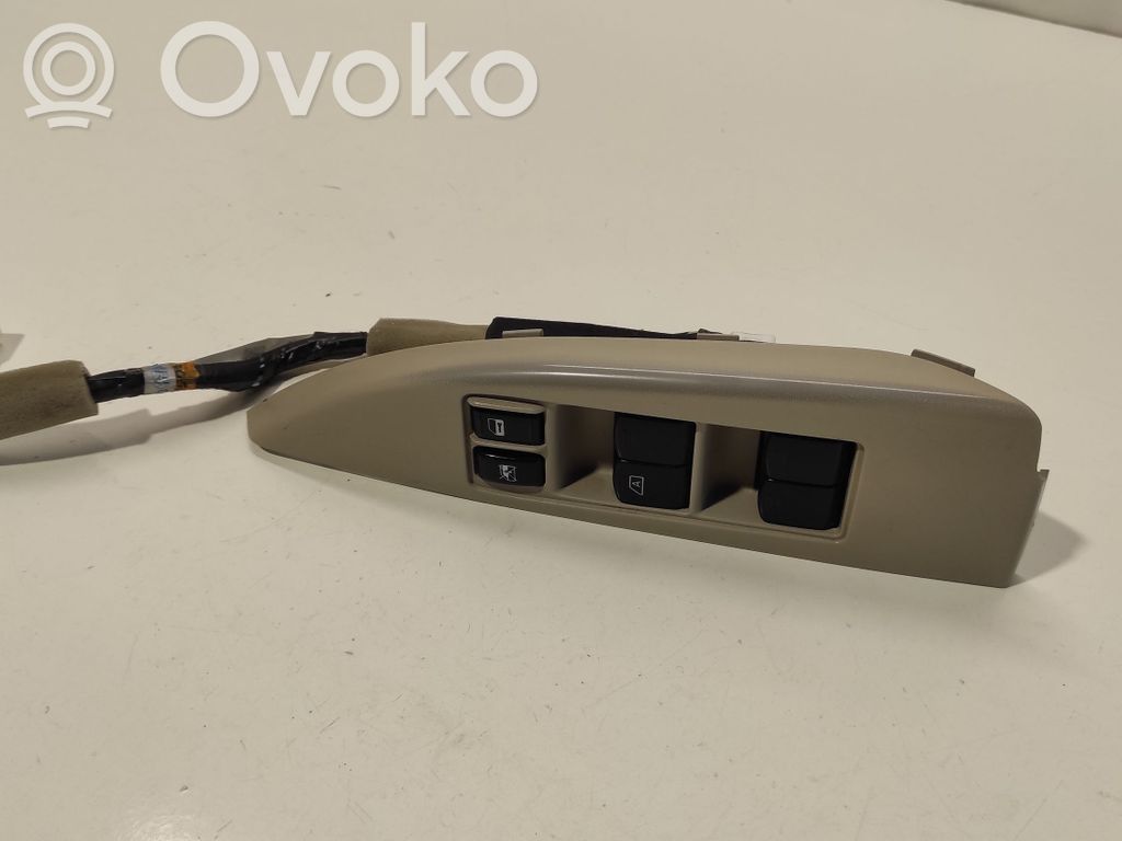 Electric window control switch   94263AJ030,157525,81870AJ040,0091031270