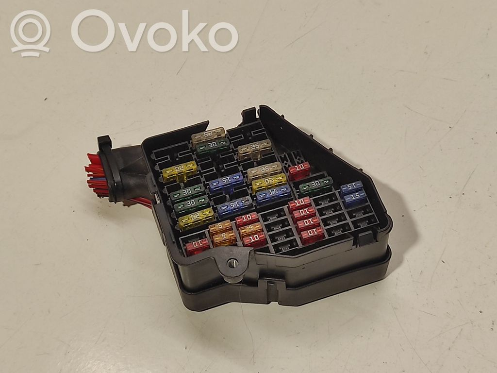 Audi A4 S4 B6 8E 8H Modul siguranțe 