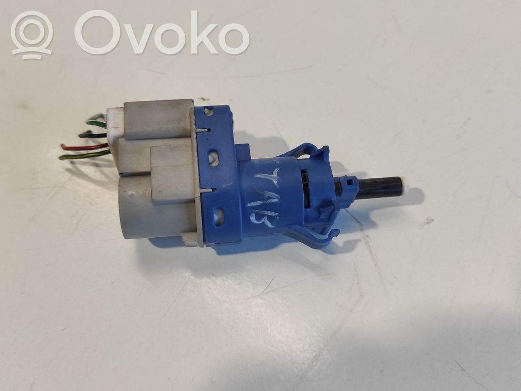 Mazda 5 Brake pedal sensor switch 