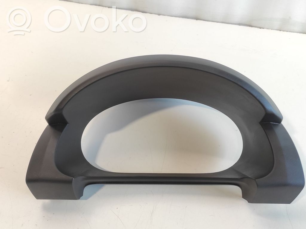 Mazda 5 Dashboard trim 