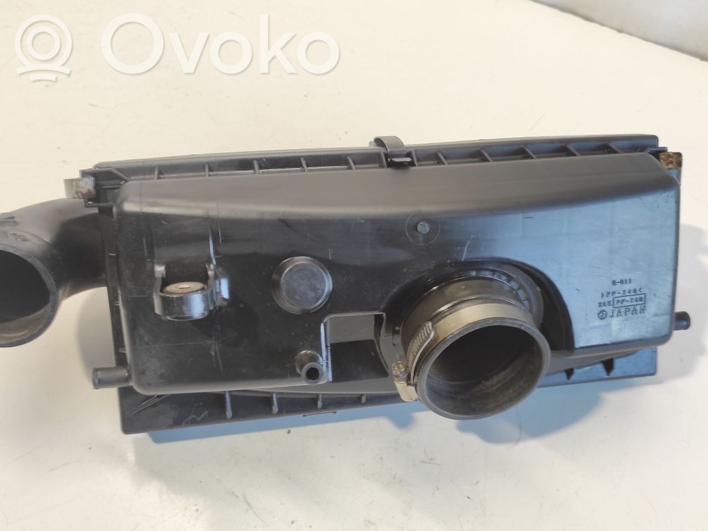 Air filter box