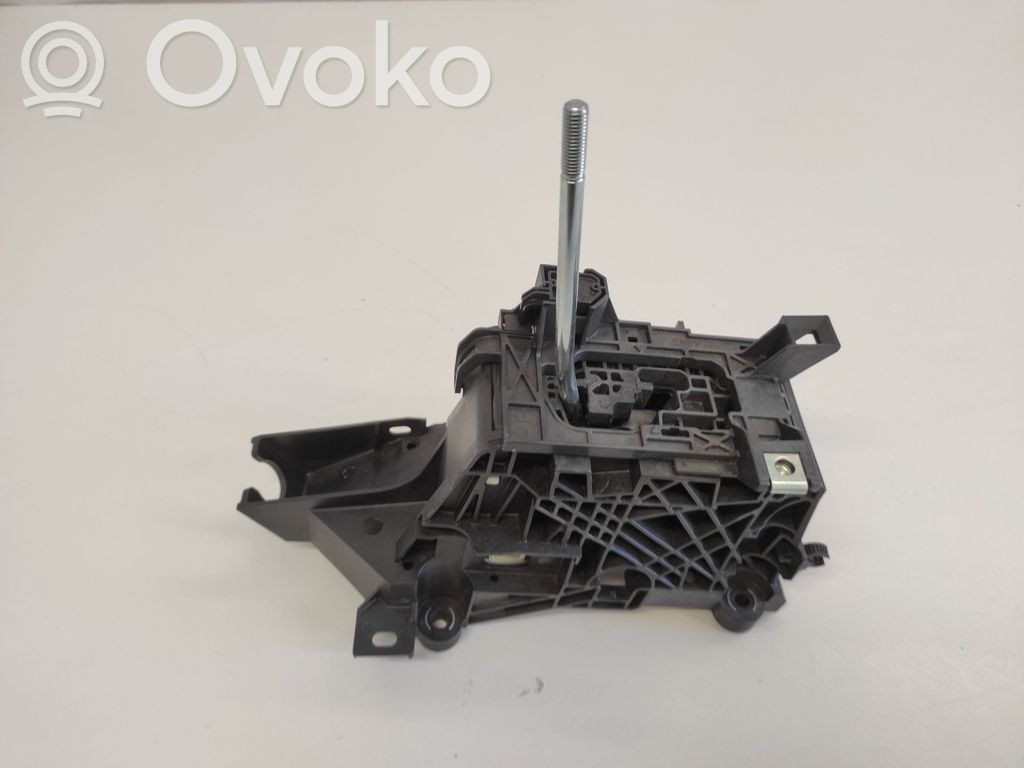 Lexus NX Gear shifter/selector 