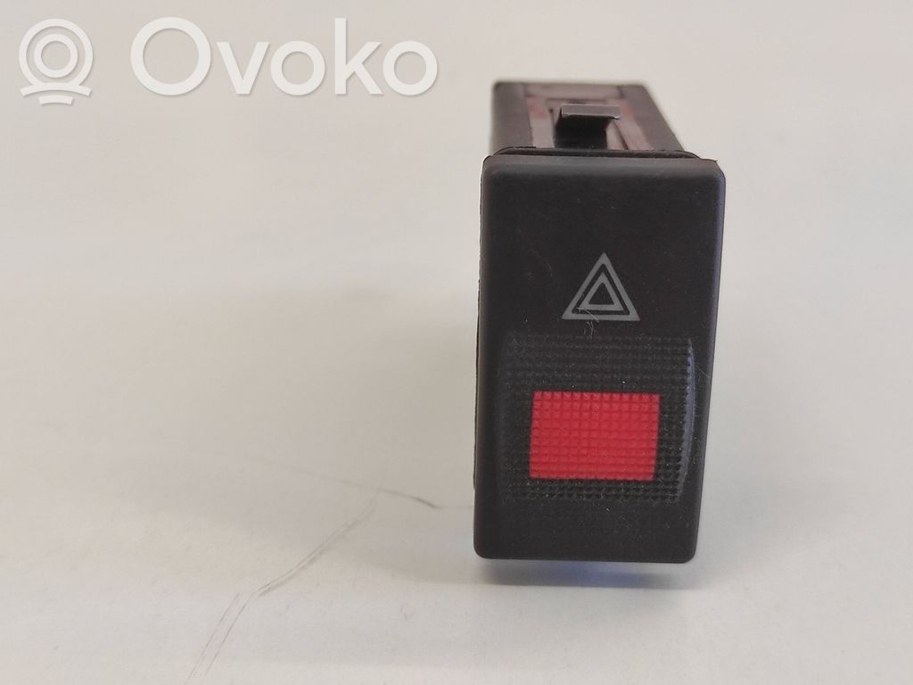 Audi A4 S4 B5 8D Hazard light switch 