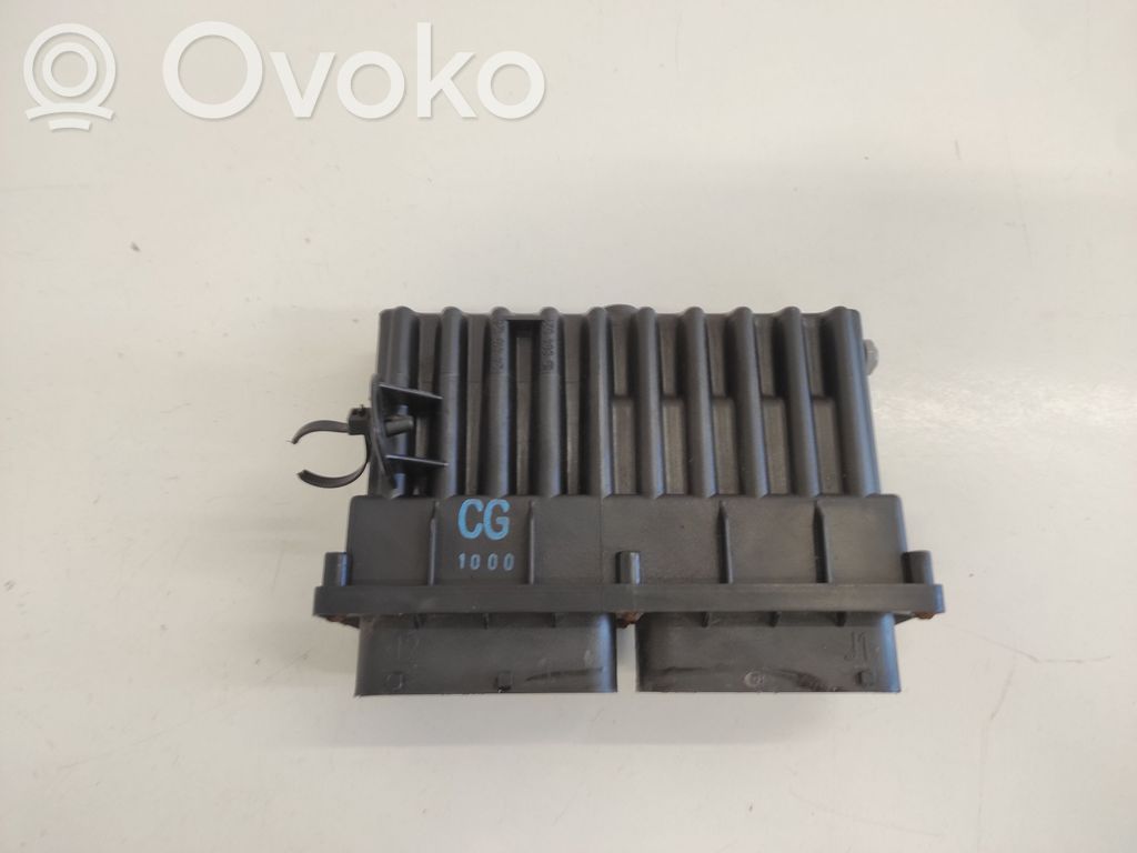 Opel Zafira A Fan control module 