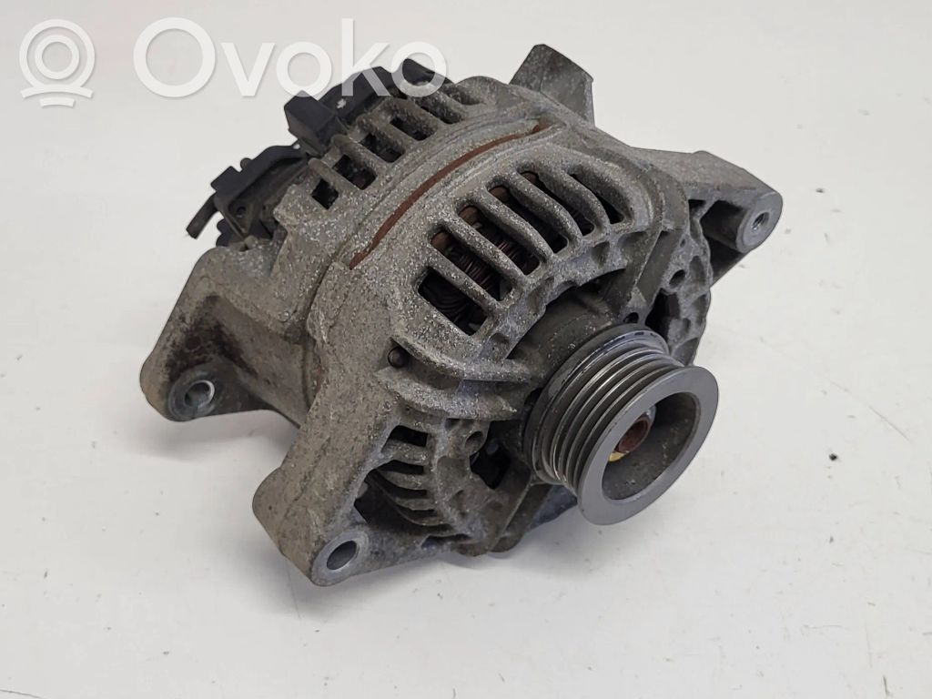 Opel Astra G Generator/alternator 