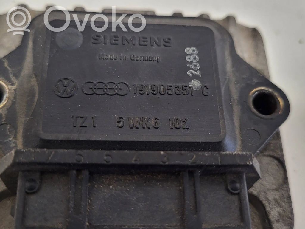 Volkswagen PASSAT B3 Ignition amplifier control unit 