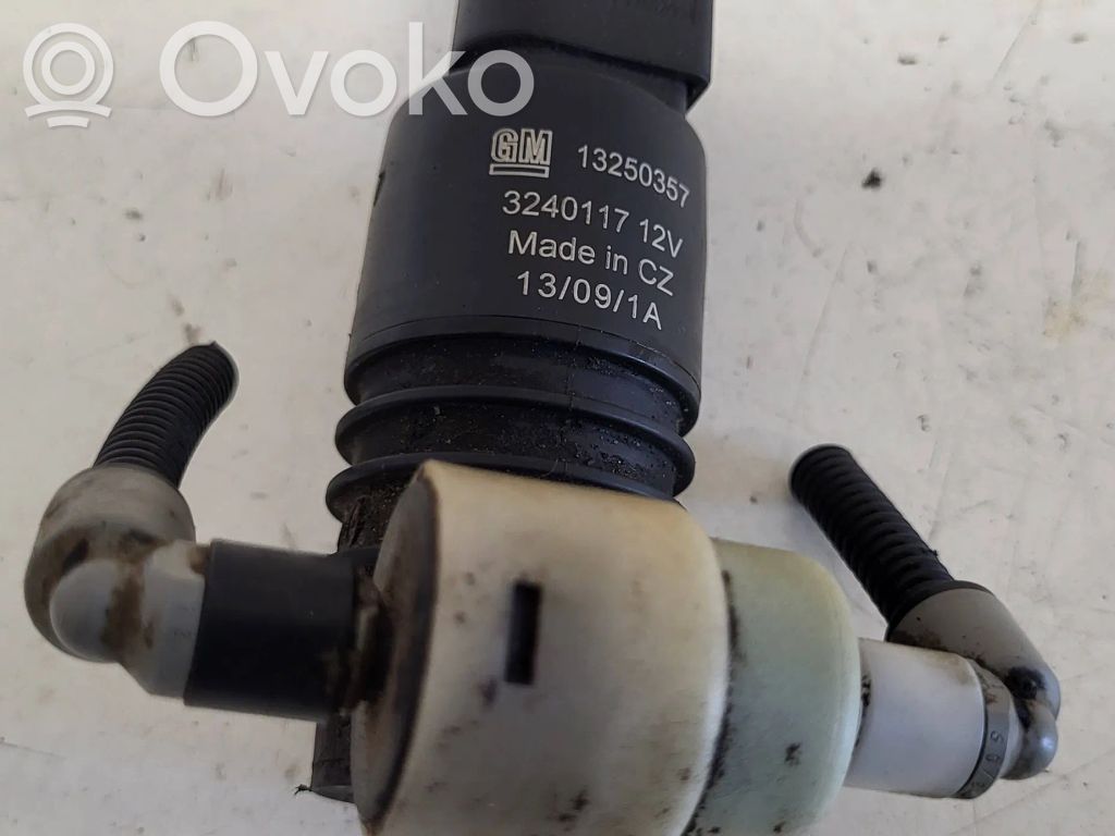 Windscreen/windshield washer pump   13250357,3240117,01450175,90492357