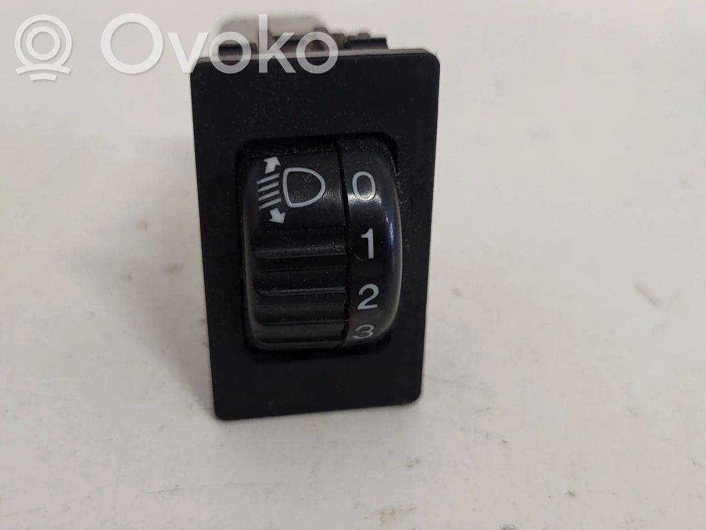 Toyota Previa (XR10, XR20) I Headlight level height control switch 