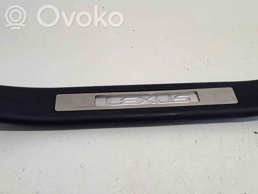 Lexus RX 330 - 350 - 400H Moldura protectora del borde trasero 