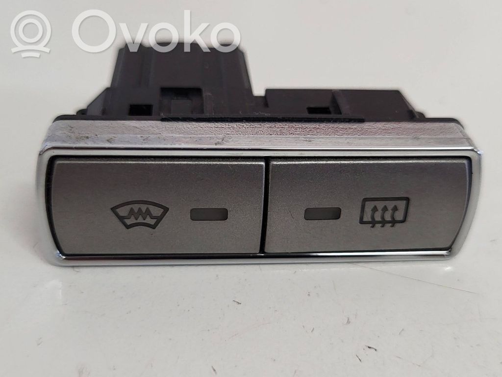 Ford S-MAX Windscreen/window heater switch 