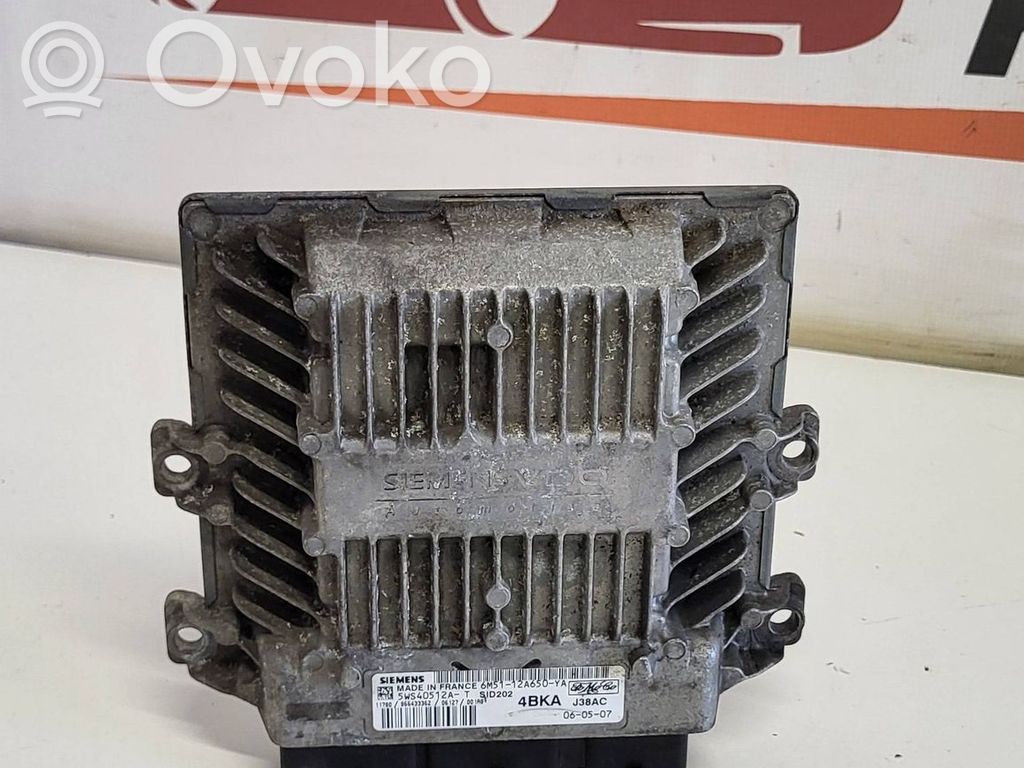 Ford Focus Variklio valdymo blokas 