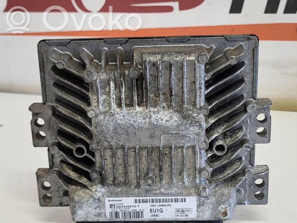 Ford Focus Engine control unit/module 