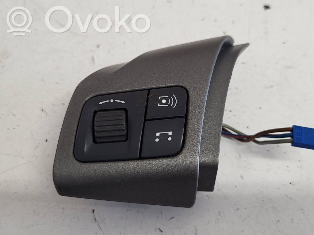 Opel Vectra C Interruptores/botones de la columna de dirección 