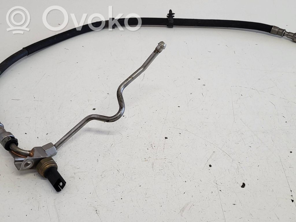 BMW 1 E81 E87 Fuel pressure sensor 