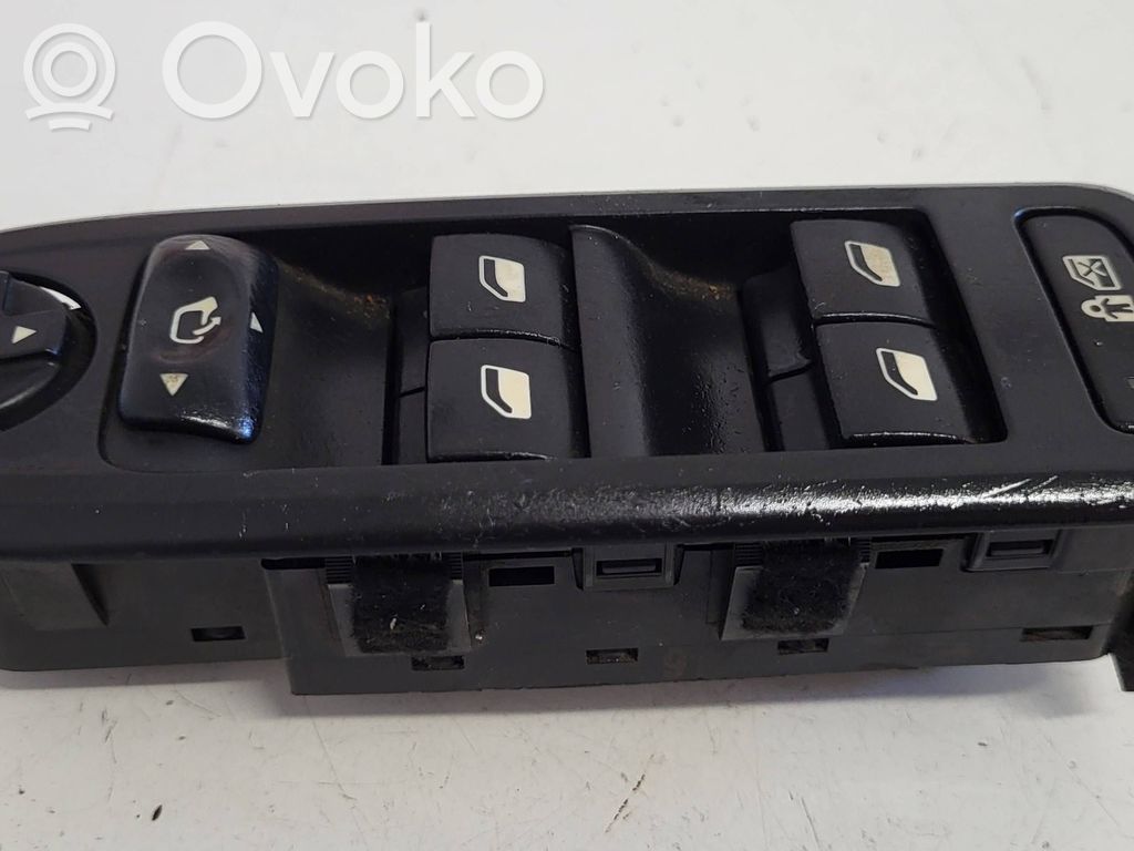 Citroen C5 Electric window control switch 