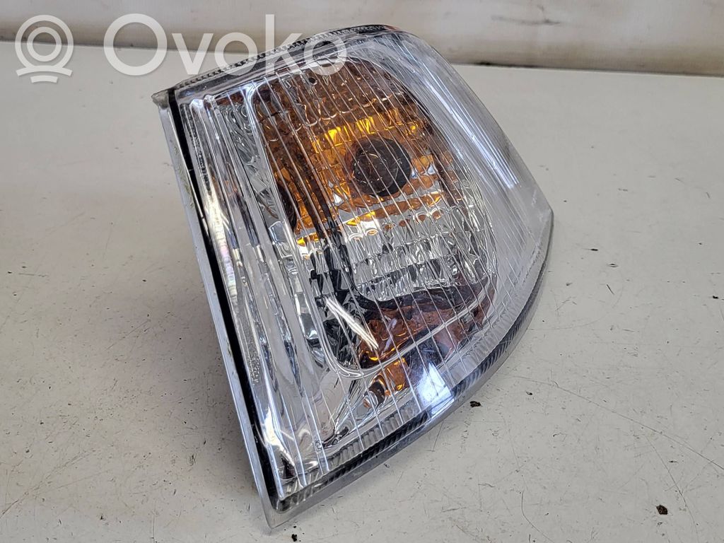 Volvo S40, V40 Front indicator light 