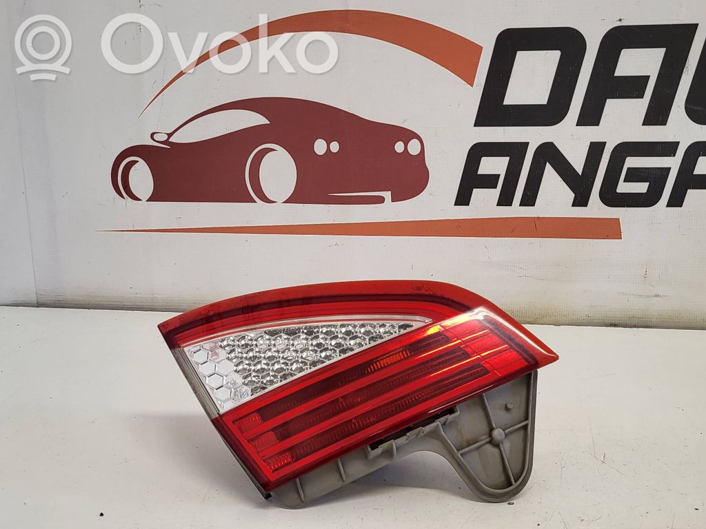 Ford Mondeo MK IV Galinis žibintas kėbule 