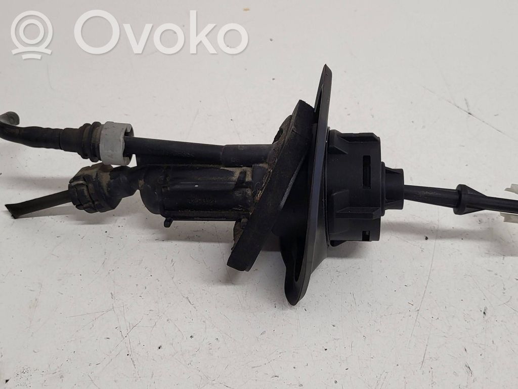 Volvo S60 Kytkimen pääsylinteri 