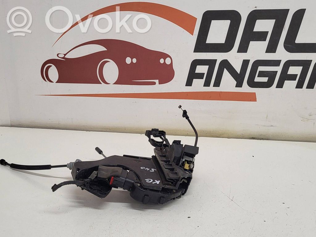 Volvo S40 Aizmugurē slēdzene 