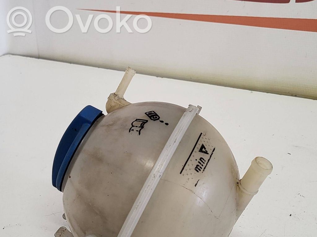 Volkswagen Caddy Zbiornik wyrównawczy chłodziwa 