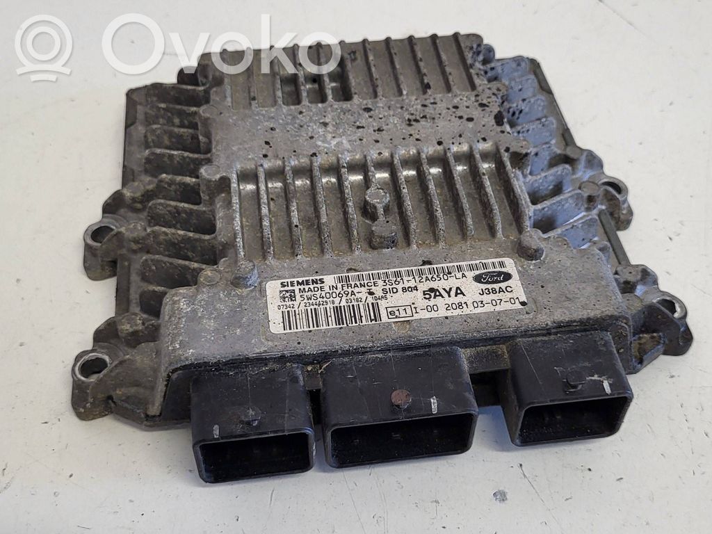 Mazda 2 Variklio valdymo blokas 