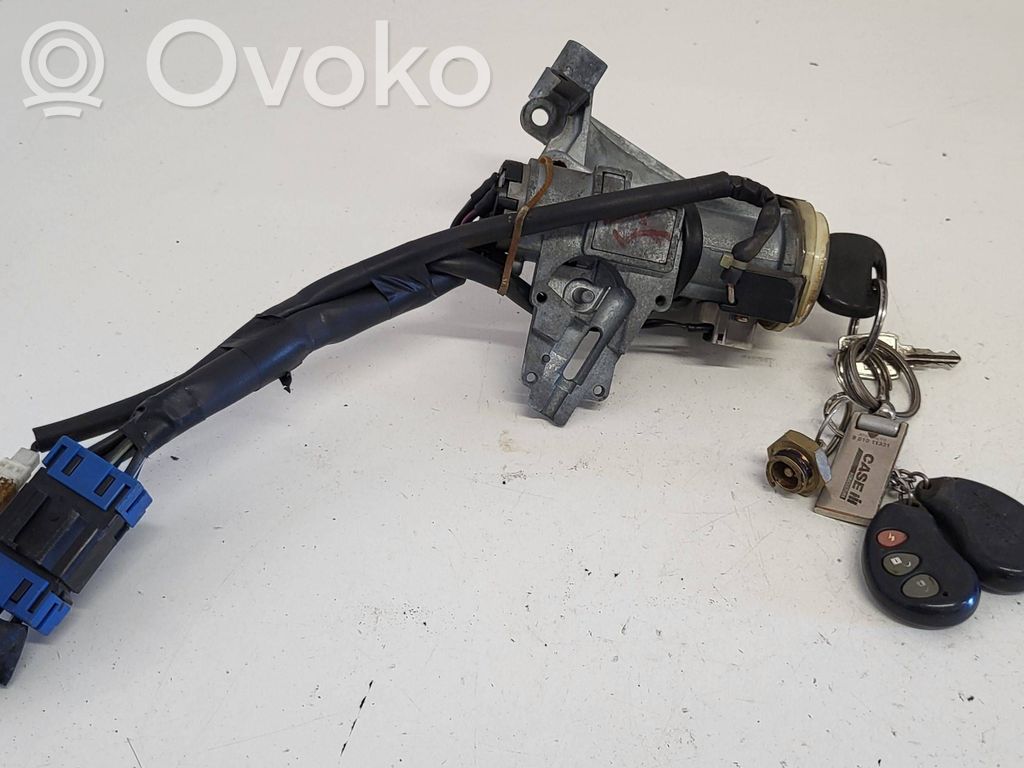 Mitsubishi Pajero Užvedimo spynelė 