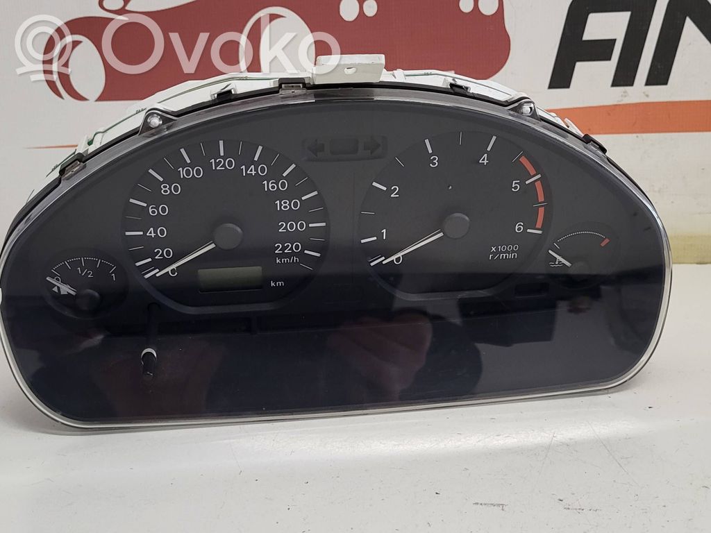 Mitsubishi Space Star Licznik / Prędkościomierz 