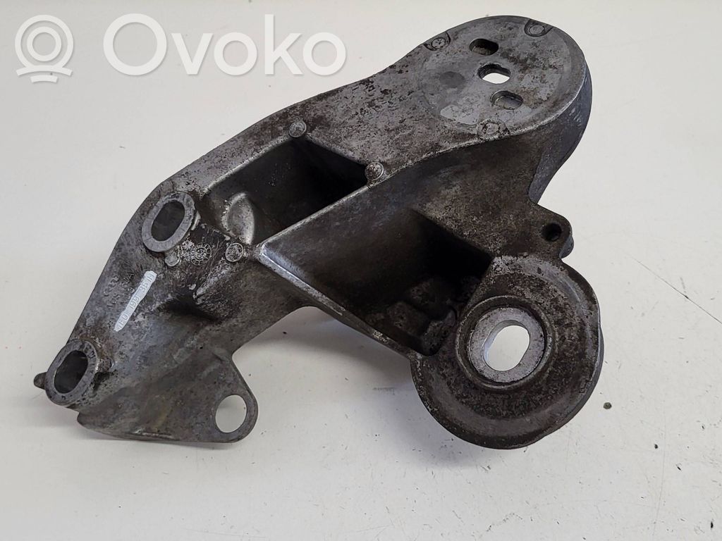 Audi A6 S6 C6 4F Engine mounting bracket 
