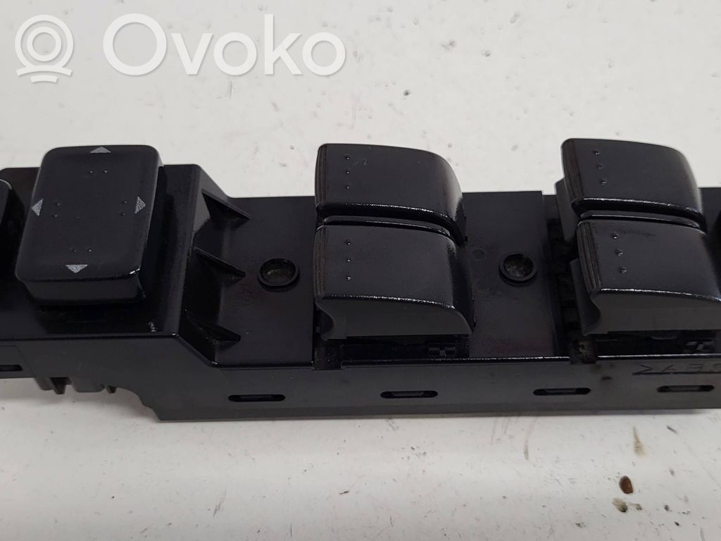 Mazda 5 Electric window control switch 