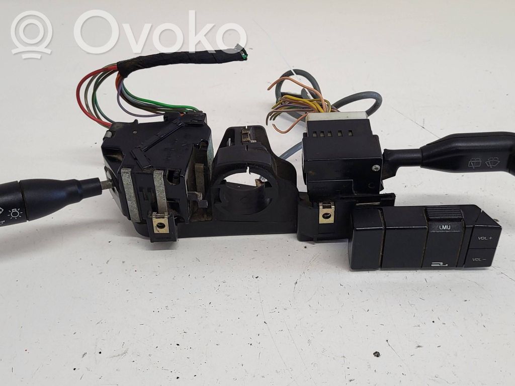 Renault Clio I Interruptor/palanca de limpiador de luz de giro 