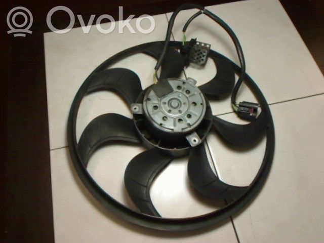Ford Focus Electric radiator cooling fan 