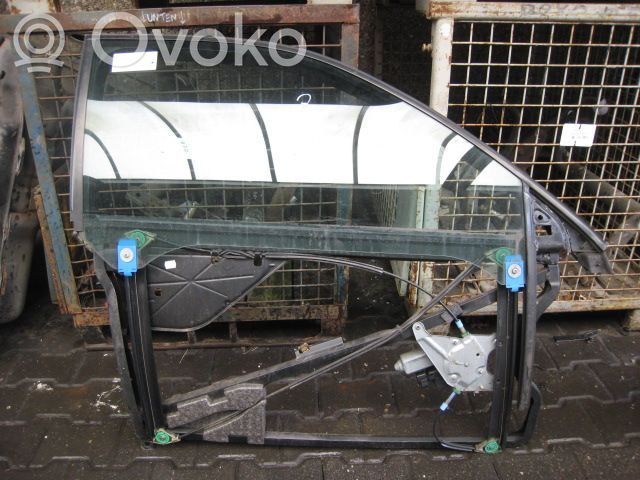 Puerta delantera   8L3837754A03C,8L3837754A