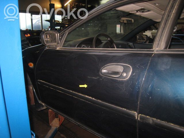 Mazda 323 Durvis 