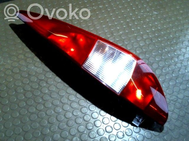 Ford Mondeo Mk III Lampa tylna 