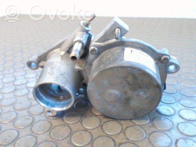 Ford Mondeo Mk III Pompa a vuoto 