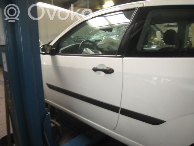 Ford Focus Дверь 