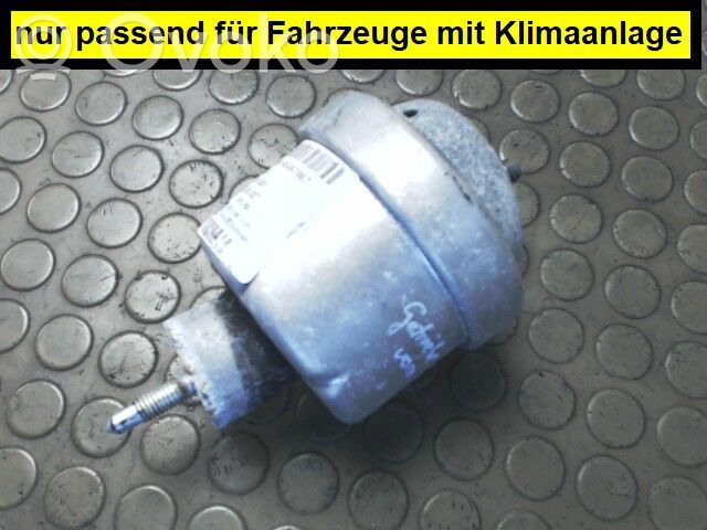 Opel Vectra B Engine mounting bracket 