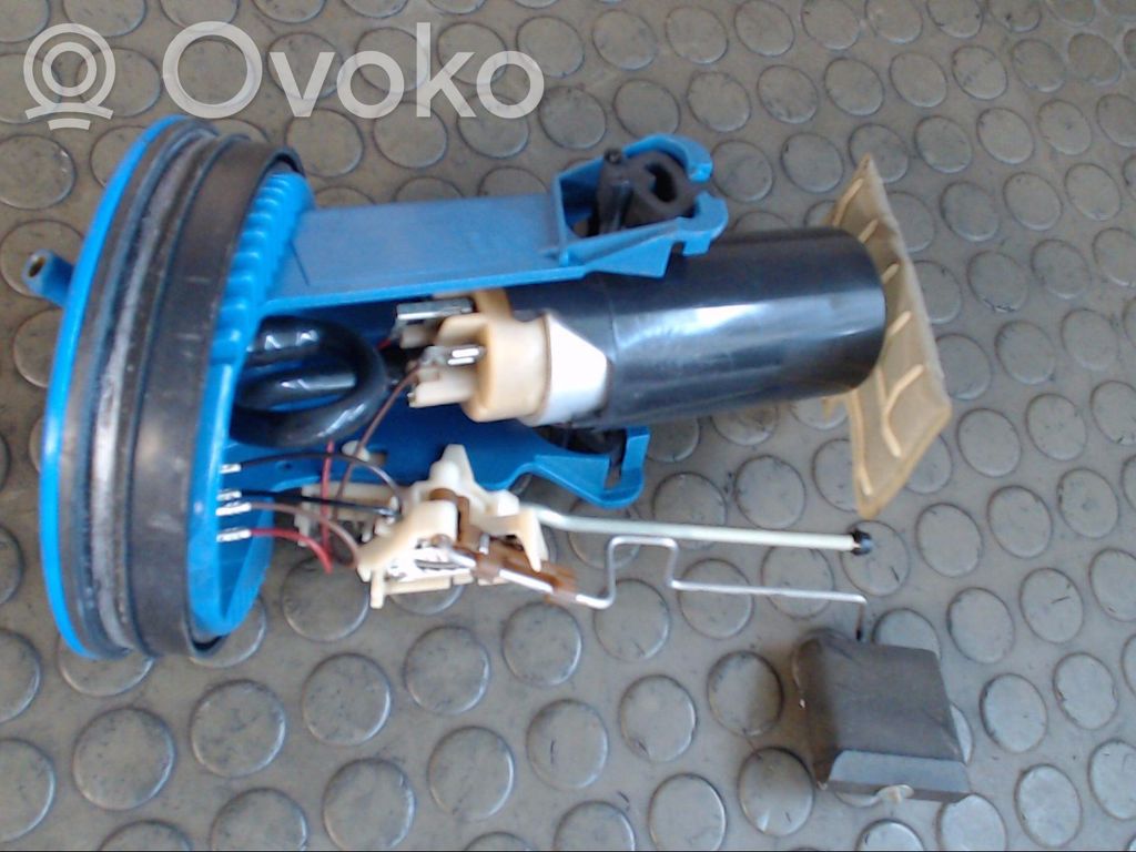 BMW 3 E36 Fuel injection high pressure pump 