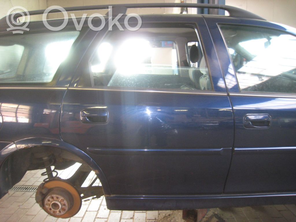 Opel Vectra B Puerta trasera 