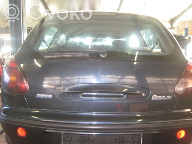 Fiat Bravo - Brava Tylna klapa bagażnika 
