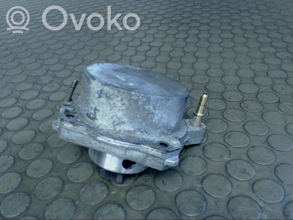 Opel Astra H Siurblys vakuumo 