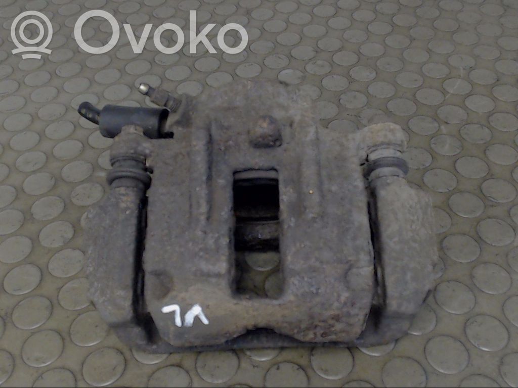 Mercedes-Benz Vaneo W414 Pinza del freno anteriore