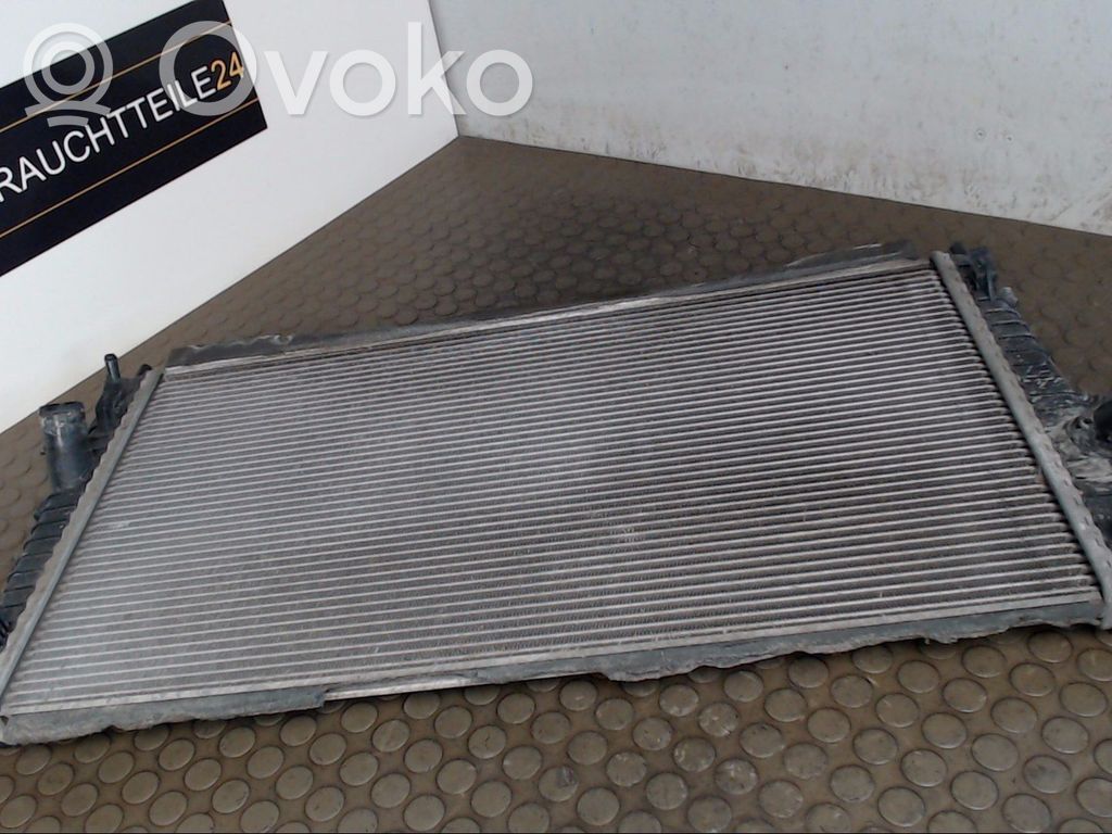 Ford Focus Aušinimo skysčio radiatorius 