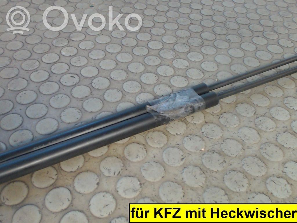 Vérin de capot arrière   8731F5,NICHTZUTREFFEND