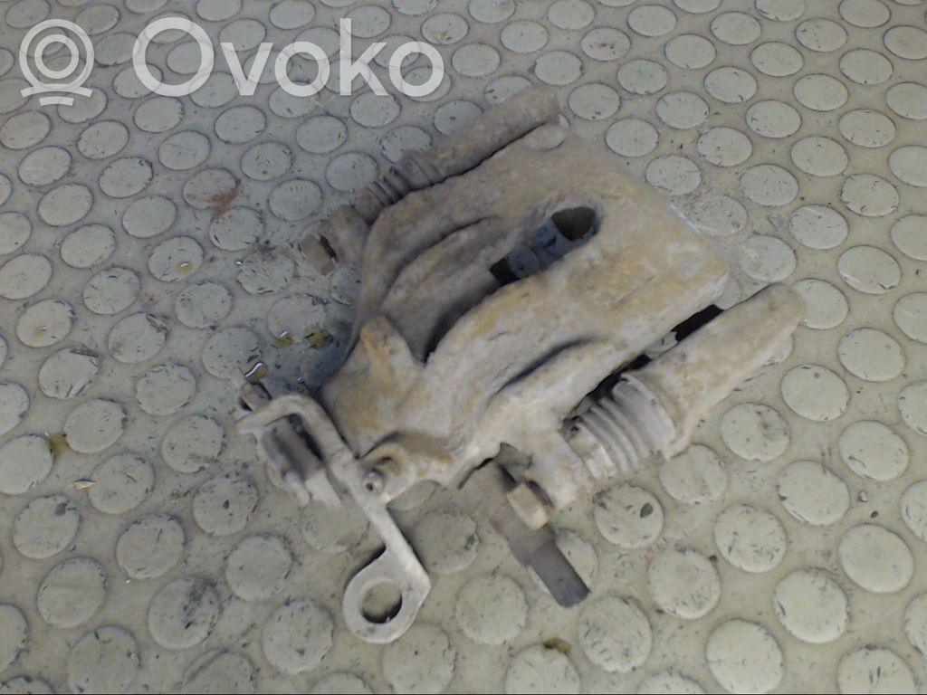 Ford Focus Задний суппорт 