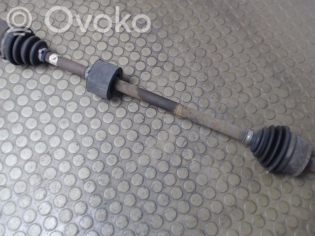 Fiat Punto (188) Etuvetoakseli 