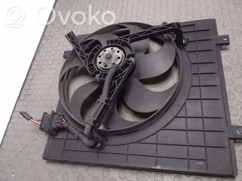 Skoda Fabia Mk1 (6Y) Elektryczny wentylator chłodnicy 